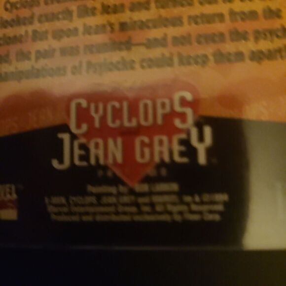 Cyclops and Jean Grey Trading Card - Picture 4 of 4